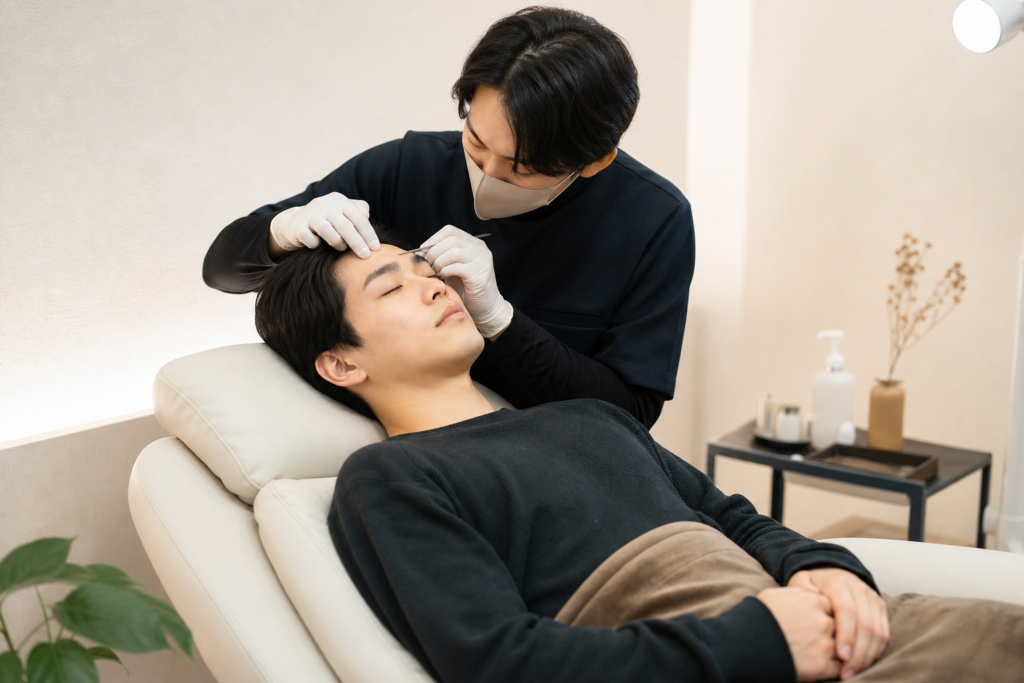 初めて眉毛サロンを利用する流れと痛み